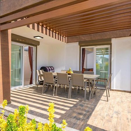 4 Beds, Luxury Holiday Villa In Hisaroenue Oeluedeniz Villa Mia Fethiye Eksteriør billede