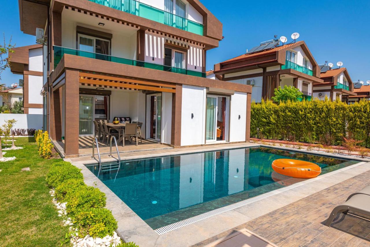 4 Beds, Luxury Holiday Villa In Hisaroenue Oeluedeniz Villa Mia Fethiye Eksteriør billede