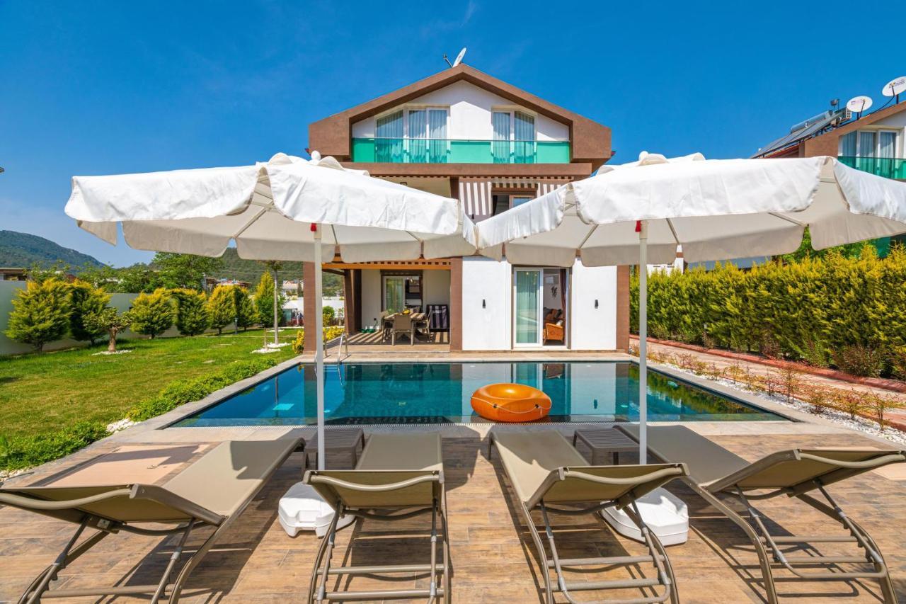4 Beds, Luxury Holiday Villa In Hisaroenue Oeluedeniz Villa Mia Fethiye Eksteriør billede