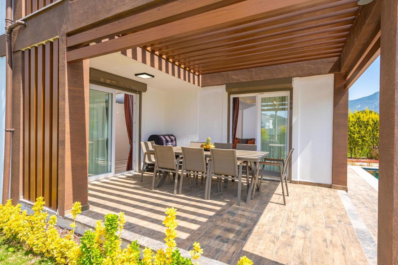 4 Beds, Luxury Holiday Villa In Hisaroenue Oeluedeniz Villa Mia Fethiye Eksteriør billede