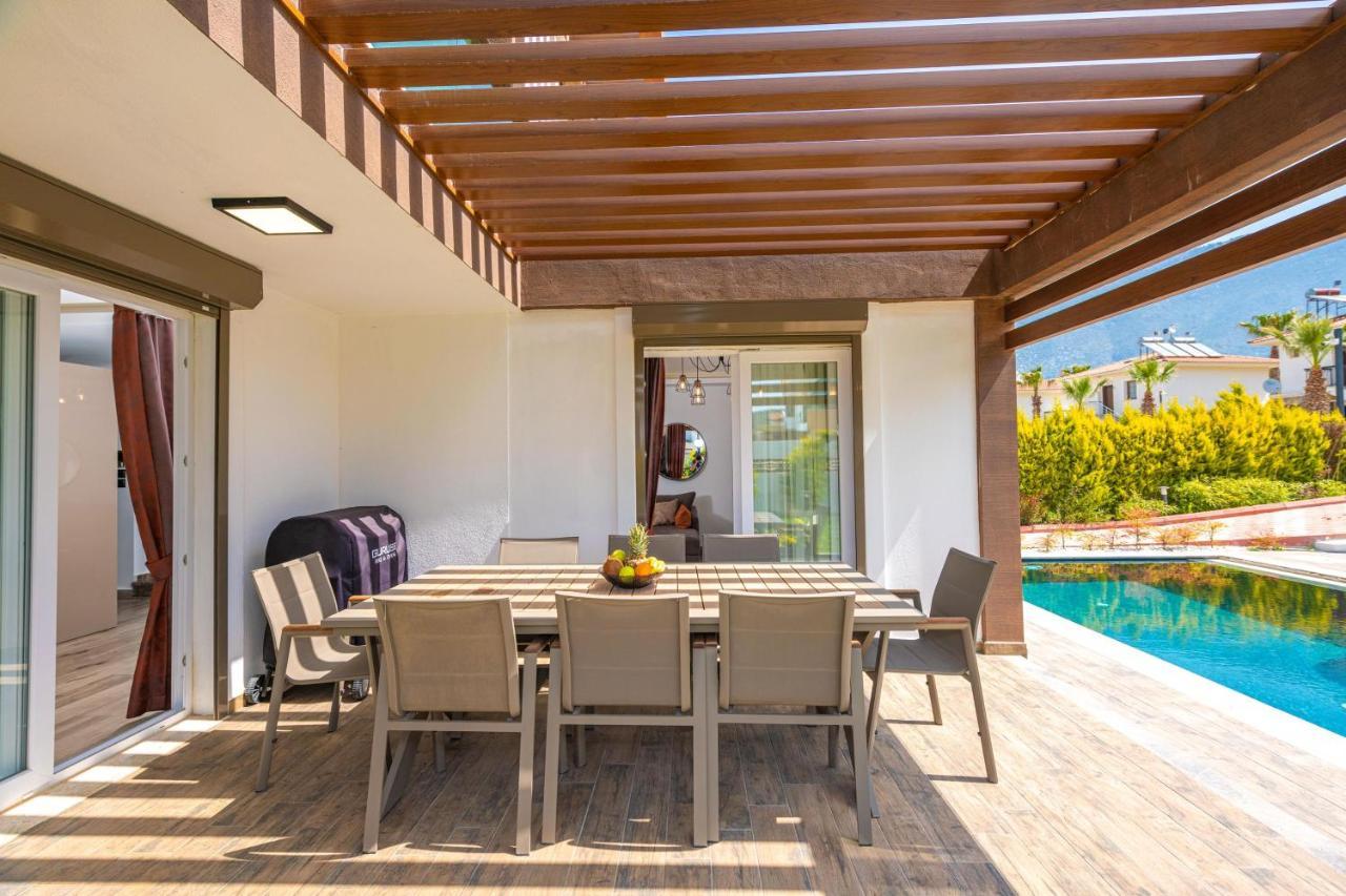 4 Beds, Luxury Holiday Villa In Hisaroenue Oeluedeniz Villa Mia Fethiye Eksteriør billede